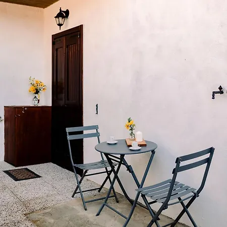 Altalanga Holidays House Διαμέρισμα *