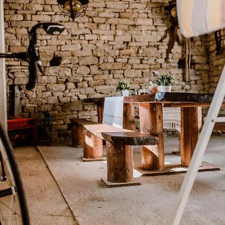 Altalanga Holidays House شقة