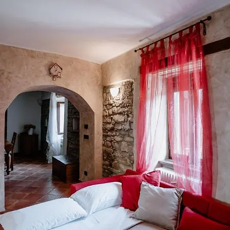 Altalanga Holidays House * Cossano Belbo