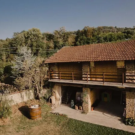 Altalanga Holidays House *