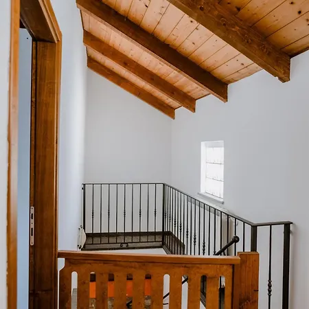 Altalanga Holidays House *