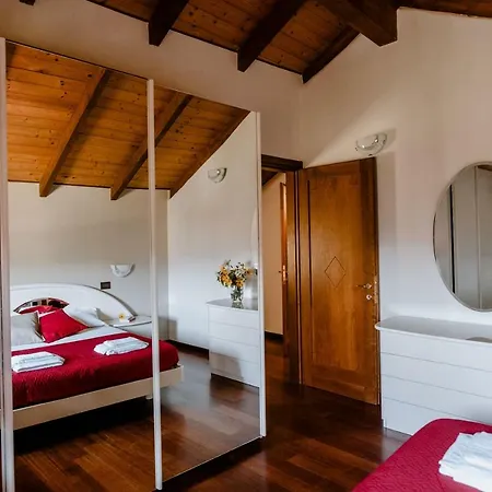 Apartment Altalanga Holidays House