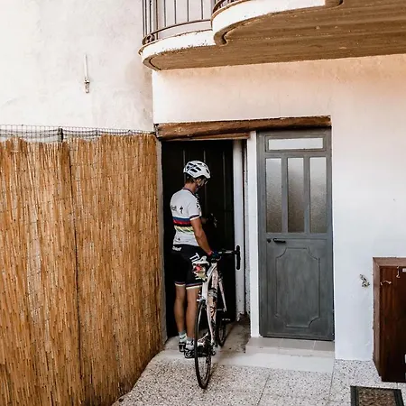 Apartment Altalanga Holidays House Cossano Belbo