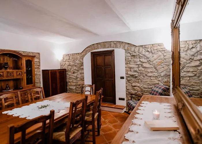 Altalanga Holidays House Cossano Belbo